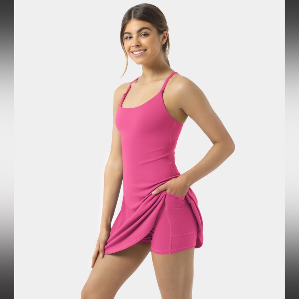 halara backless active dress